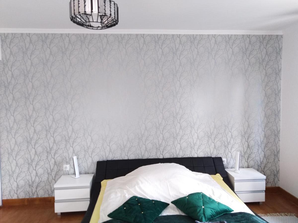Apartamenty Kletowka Кросно Экстерьер фото
