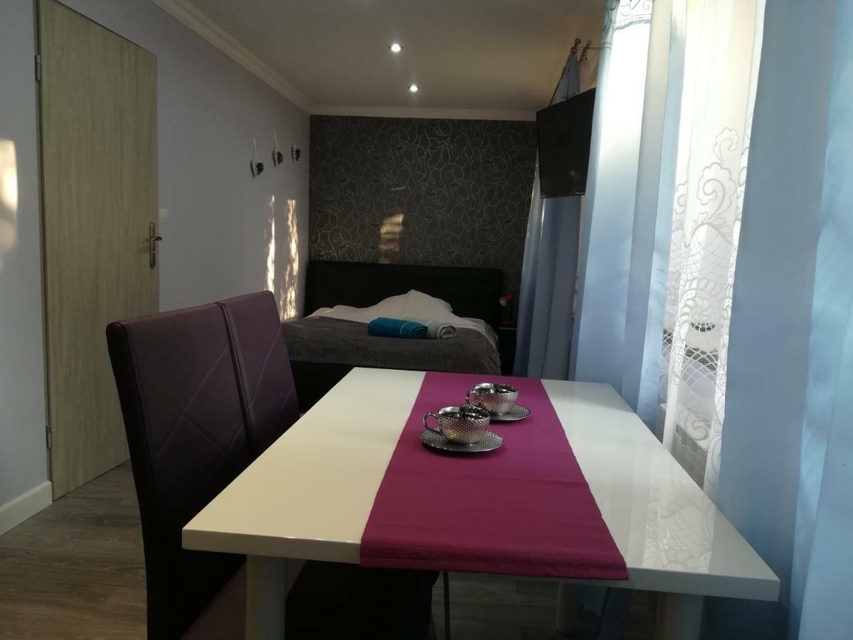 Apartamenty Kletowka Кросно Экстерьер фото